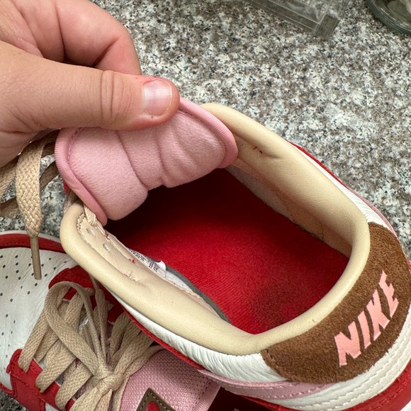 Woman’s Nike low dunk bacon size 8 - Picture 10 of 13